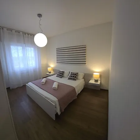 Apartman Europa57 *